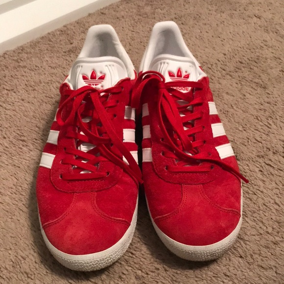 le adidas gazzelle donne poshmark le adidas gazzelle donne poshmark